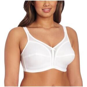 Carnival Women's Camisole Shoulder Soft Cup - Style 620 - Size 34 DDD